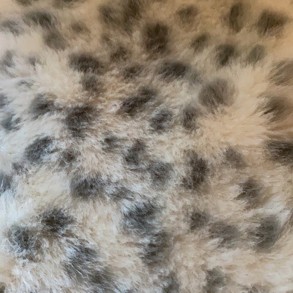 Pottery Barn Teen Leopard Slippers - Picture 4 of 4